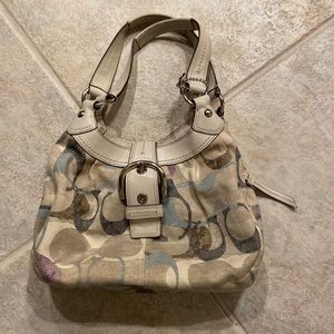 Clean coach handbags